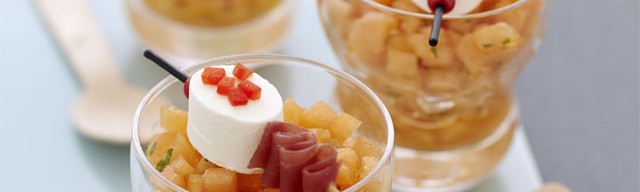 ricetta per aperitivo con melone e formaggio per aperitivo