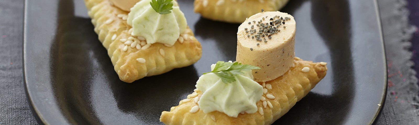 Ricetta per aperitivo con tartine formaggio per aperitivo
